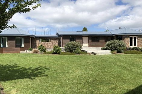 Photo of property in 153 Taha Road, Waimauku, 0881