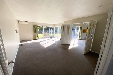 Photo of property in 5 Shanaway Close, Halswell, Christchurch, 8025