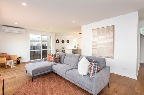 Photo of property in 2/179 Weston Road, St Albans, Christchurch, 8052