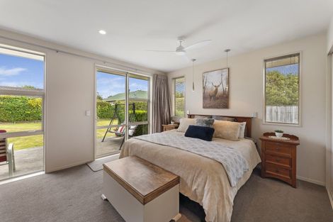 Photo of property in 11 Church Street, Oxford, 7430