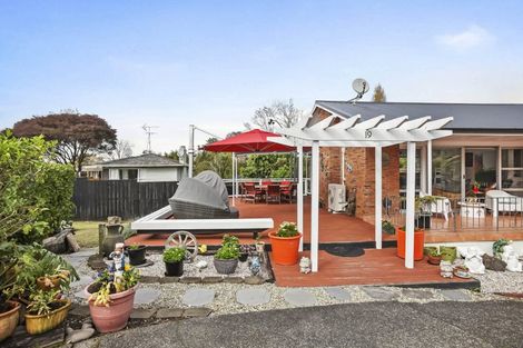 Photo of property in 19 Merchant Avenue, Te Atatu South, Auckland, 0610