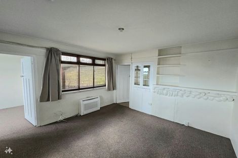 Photo of property in 34 Moana Road, Plimmerton, Porirua, 5026