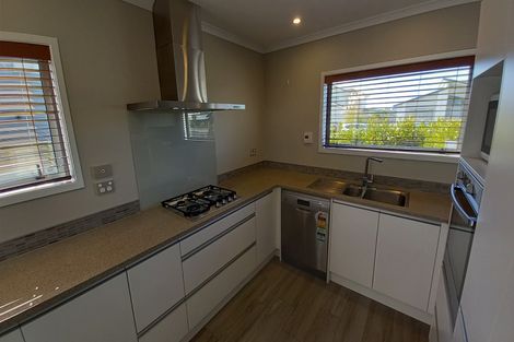 Photo of property in 215 Wainui Road, Silverdale, 0932