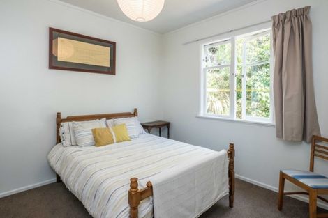 Photo of property in 24 Queens Road, Waikanae Beach, Waikanae, 5036