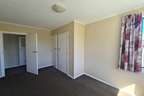 Photo of property in 6 Azalea Close, Templeton, Christchurch, 8042