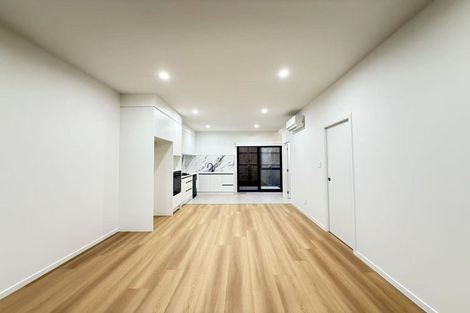 Photo of property in 9a Tangelo Place, Bucklands Beach, Auckland, 2012