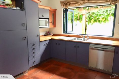 Photo of property in 35 Maire Street, Hawera, 4610