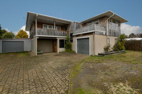 Photo of property in 2/8 Parata Street, Two Mile Bay, Taupo, 3330