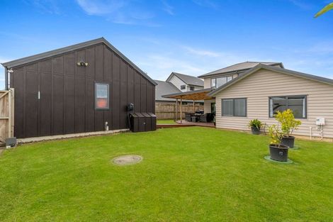 Photo of property in 2 Magnolia Lane, Kaukapakapa, Helensville, 0875