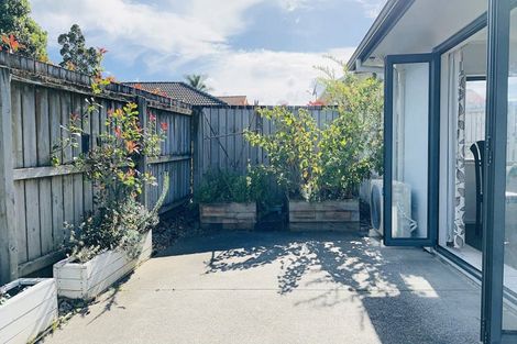 Photo of property in 16 Cathcart Close, Pukekohe, 2120