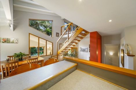 Photo of property in 17a Alexander Street, Cockle Bay, Auckland, 2014