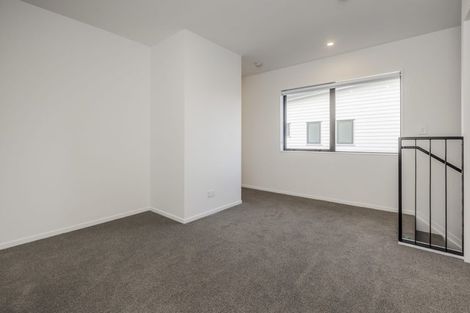 Photo of property in 64 Nganui Avenue, Takanini, Auckland, 2112