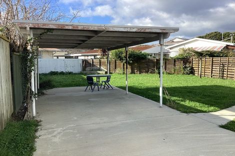 Photo of property in 1/17 Trevethick Grove, Woburn, Lower Hutt, 5010