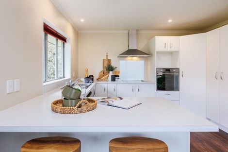 Photo of property in 33 Masefield Terrace, Kelvin Grove, Palmerston North, 4414