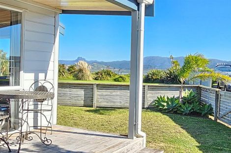 Photo of property in 117 Kelly Jade Avenue, Matarangi, Whitianga, 3592