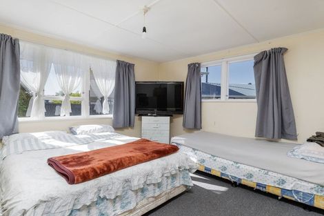 Photo of property in 12 Ruane Street, Glenavy, Waimate, 7980