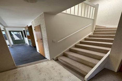 Photo of property in Barton Mews, 8/406 Fergusson Drive, Heretaunga, Upper Hutt, 5018