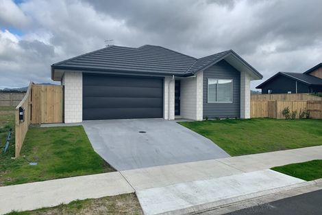 Photo of property in 70 Dunkeld Drive, Papamoa, 3118