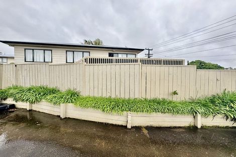 Photo of property in 41 Vera Road, Te Atatu South, Auckland, 0610