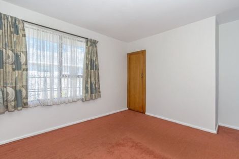 Photo of property in 62 Kathleen Crescent, Hornby, Christchurch, 8042