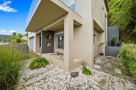 Photo of property in 73 Moana Road, Plimmerton, Porirua, 5026