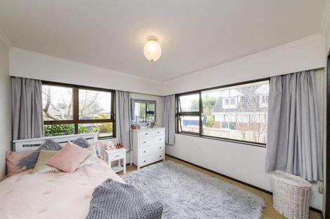 Photo of property in 30 Kentucky Way, Awapuni, Palmerston North, 4412