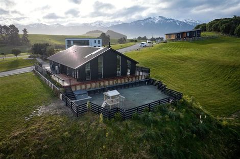 Photo of property in 21 Knowles Crescent, Kaikoura Flat, Kaikoura, 7371