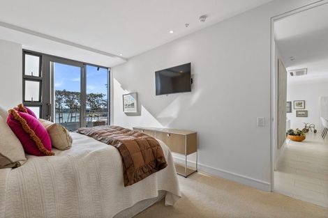 Photo of property in 13/258 Hurstmere Road, Takapuna, Auckland, 0622