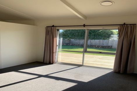 Photo of property in 35 Tania Crescent, Western Heights, Rotorua, 3015