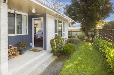 Photo of property in 4/12 Wilford Street, Wallaceville, Upper Hutt, 5018