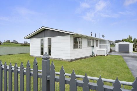 Photo of property in 12 Denmark Terrace, Midhirst, Stratford, 4394