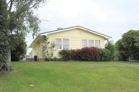 Photo of property in 60 Rosehill Drive, Rosehill, Papakura, 2113