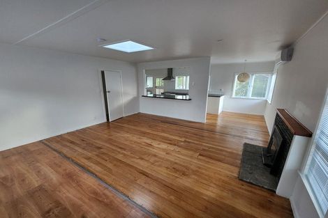 Photo of property in 23 Fordham Street, Beach Haven, Auckland, 0626