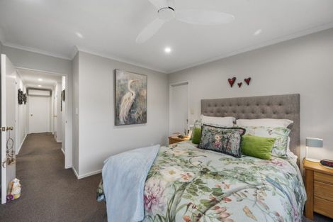 Photo of property in 9 Harrison Court, Clive, 4102