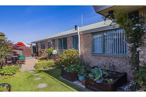 Photo of property in 5 Ellesmere Place, Oceanview, Timaru, 7910