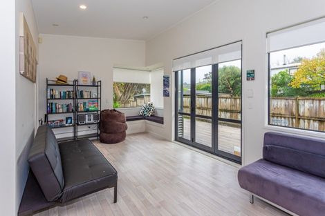 Photo of property in 146 Ocean Beach Road, Tairua, 3508