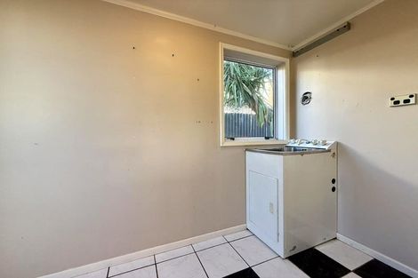 Photo of property in 4 Tomo Street, New Lynn, Auckland, 0600