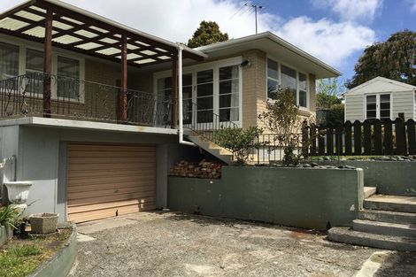 Photo of property in 4 Rimu Road, Oratia, Auckland, 0604