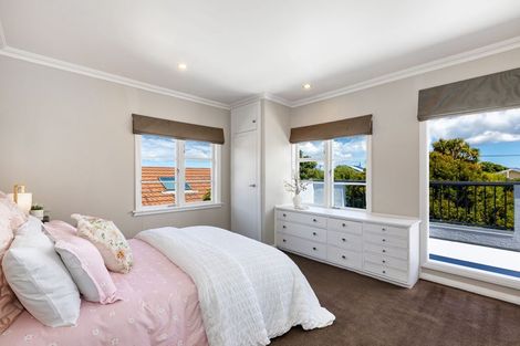 Photo of property in 20 Tuatoru Street, Eastbourne, Lower Hutt, 5013