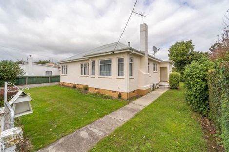 Photo of property in 16 Humphries Street, Greytown, 5712