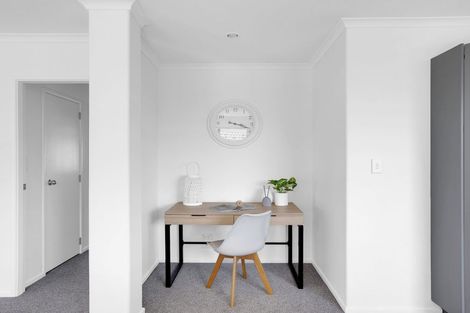 Photo of property in 5 Locksley Lane, Hamilton East, Hamilton, 3216