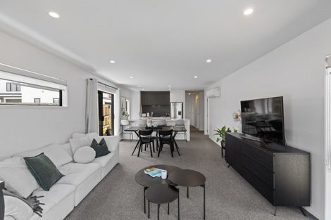 Photo of property in 56 Jacks Landing Drive, Hamilton Lake, Hamilton, 3204