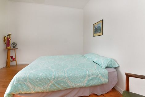 Photo of property in 11 Green Lane, Helensville, 0800