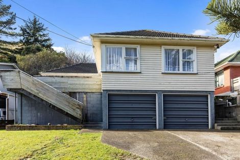 Photo of property in 71 Coast Road, Wainuiomata, Lower Hutt, 5014