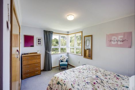 Photo of property in 4 Totara Street, Taradale, Napier, 4112