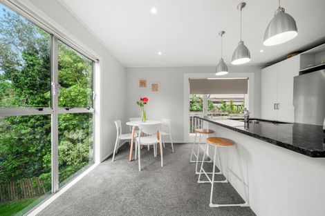 Photo of property in 15 Gails Drive, Okura, Albany, 0792