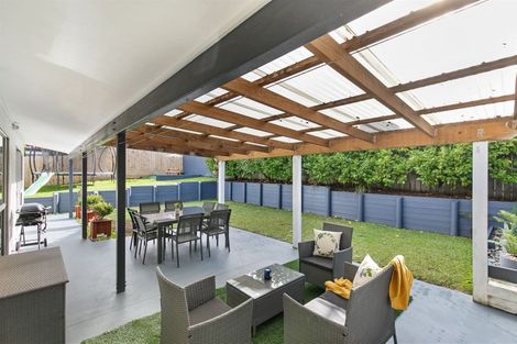 Photo of property in 4 Galvan Avenue, Sunnyhills, Auckland, 2010