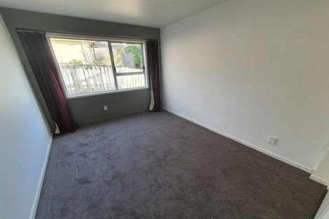 Photo of property in 24 Katrina Place, Massey, Auckland, 0614