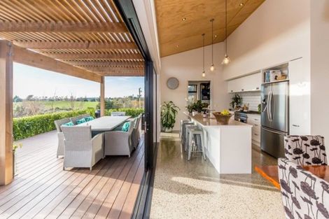 Photo of property in 141 Manakau Heights Drive, Manakau, Levin, 5573