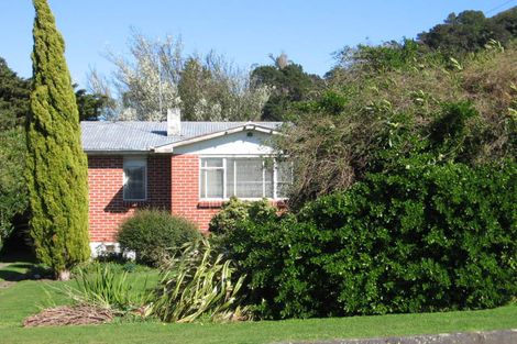 Photo of property in 16 Harrison Street West, Featherston, 5710